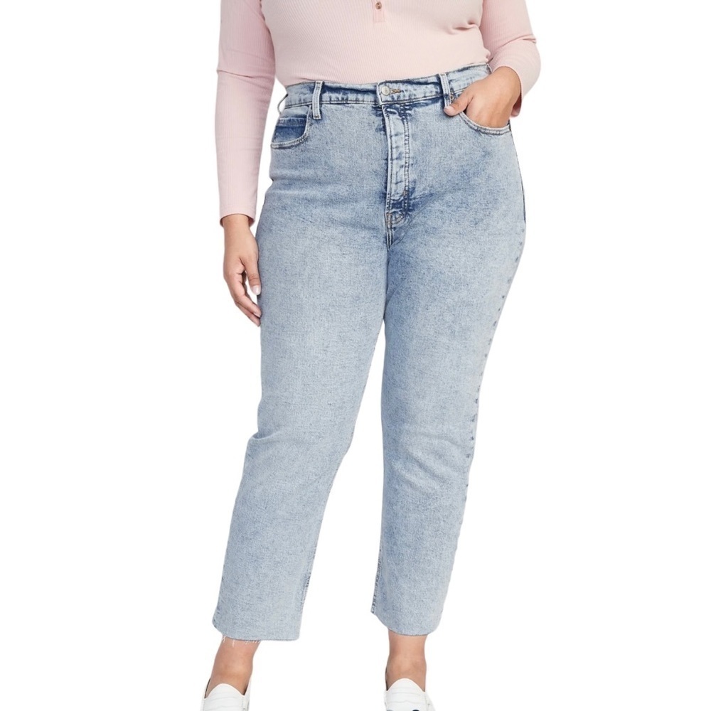 Old Navy Womens Extra High-Waisted Button-Fly Straight Raw-Hem Jeans Plus Sz 20